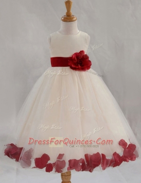 Elegant Floor Length White Flower Girl Dress Scoop Sleeveless Zipper