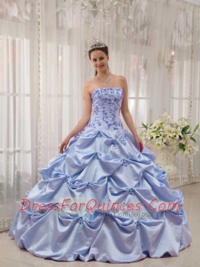 Discount Quinceanera Dress In Lilac Ball Gown Strapless With Taffeta Appliques