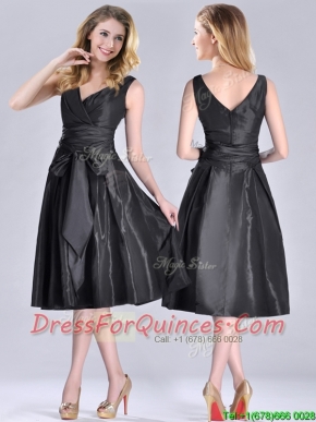 Popular Empire Black Tea Length Prom Dress with Ruching and Bowknot