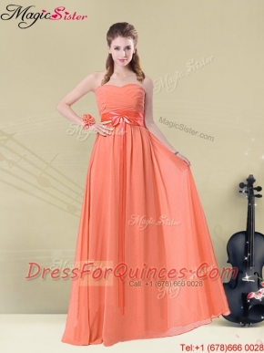 Inexpensive Empire Sweetheart Dama Dresses with Ruching and Belt for Fall