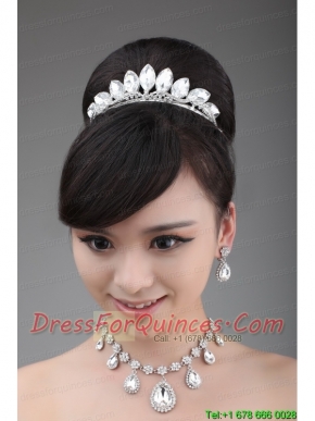 High Quality Crystal and Rhinestone Necklace and Crown