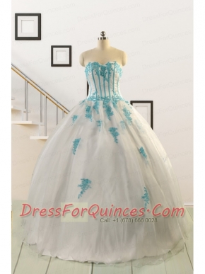 2015 Affordable White Quinceanera Dresses with Appliques