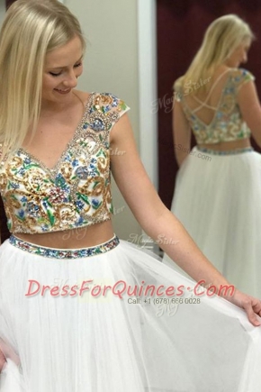 Enchanting V-neck Cap Sleeves Tulle Evening Dress Beading Criss Cross