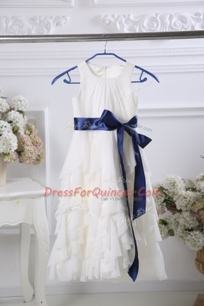 Decent White Scoop Neckline Ruffles and Belt Toddler Flower Girl Dress Sleeveless Zipper