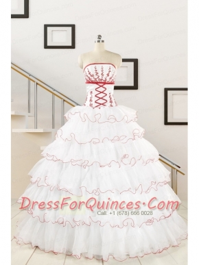 2015 Pretty Appliques Quinceanera Dresses with Strapless