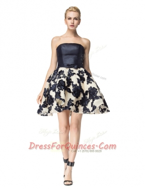 Graceful Strapless Sleeveless Satin Evening Dress Embroidery Lace Up