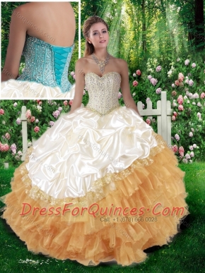 2016 Pretty Ball Gown Quinceanera Dresses with Beading and Pick Ups
