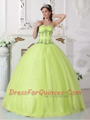 Yellow Green Ball Gown Sweetheart Elegant  Tulle and Taffeta Beading Quinceanera Dress