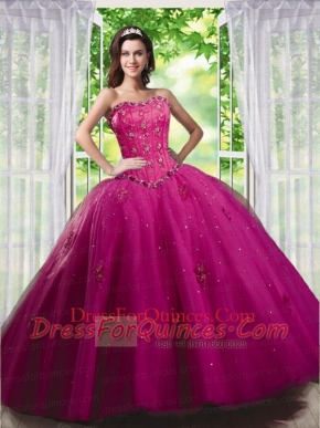 2014 Beautiful Beading and Appliques Dress in Fuchsia for Quinceanera