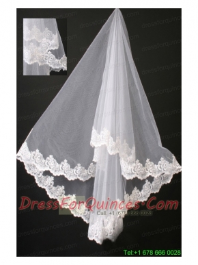 Graceful Lace Organza Bridal Veil