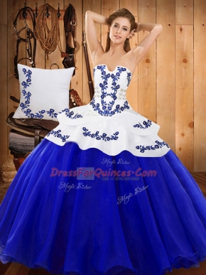 Royal Blue Sleeveless Embroidery Floor Length Quinceanera Gown