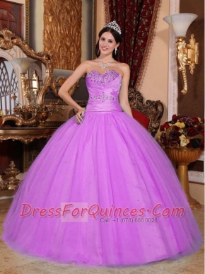 Popular Sweetheart Tulle and Taffeta Beading and Ruchinf Ball Gown Dress in Pink