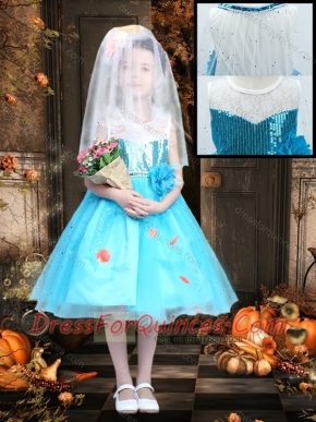 New Style Blue and White Little Girl Dress with Sequins and Handcrafted Flower