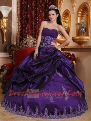 Elegant Dark Purple Ball Gown Sweetheart With Taffeta Appliques For Discount Quinceanera Dress