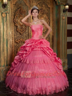 Sweetheart Ball Gown Beadings Coral Red Taffta Tulle Appliques Spring Quinceanera Dresses