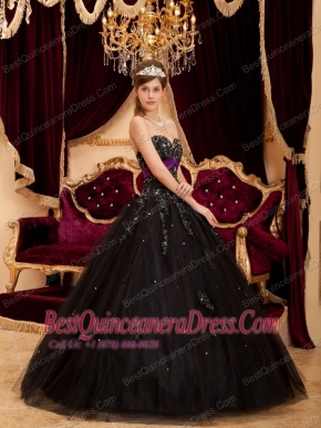 Black Ball Gown Sweetheart Floor-length Tulle Appliques Quinceanera Dress