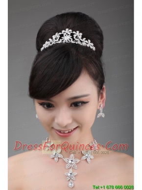 Rhinestone Jewelry Set Including Necklace Crown And Earrings With Intensive Flower