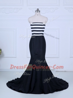 Artistic Sleeveless Satin Brush Train Lace Up Prom Evening Gown in White And Black with Ruching