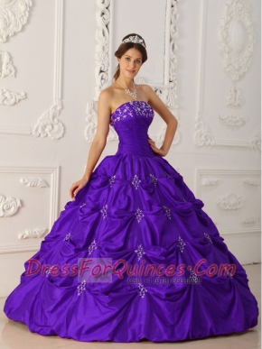 2014 Eggplant Purple Ball Gown Lace-up Strapless Floor-length Cheap Quinceanera Dresses
