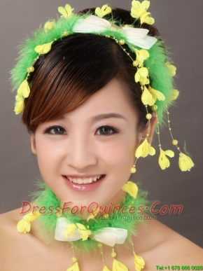 Elegant Feather Imitation Pearls  Special Occasion Fascinators