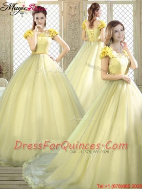 New Arrivals Bateau Brush Train Quinceanera Dresses