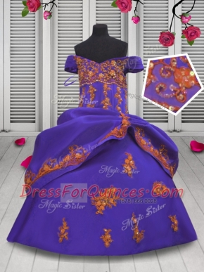 Pretty Off the Shoulder Purple Ball Gowns Beading and Appliques Kids Pageant Dress Lace Up Satin Sleeveless Floor Length