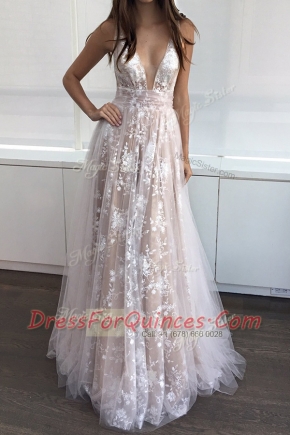High Class White and Champagne Zipper V-neck Lace Homecoming Dress Tulle Sleeveless