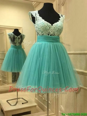 Elegant Deep V Neckline Short Prom Dresses with Lace