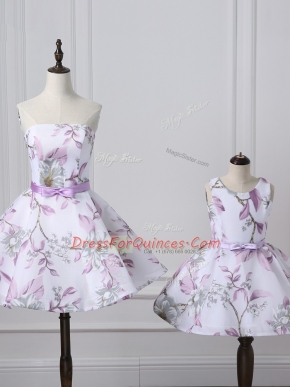 Trendy Sleeveless Printed Mini Length Lace Up Homecoming Dress in Multi-color with Belt