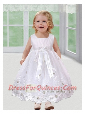 Simple Square Embroidery and Beading White Ankle-length Little Girl Dresses with Bowknot
