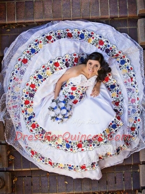 Beading and Lace and Embroidery Quinceanera Dress White Lace Up Sleeveless Floor Length
