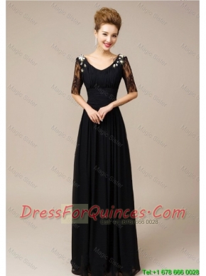 Gorgeous Half Sleeves Laced Black Prom Dresses with V Neck