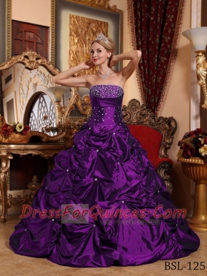 Sweet 16 Dresses In Eggplant Purple A-line Strapless Floor-length Taffeta Beading