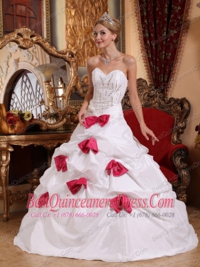 White A-line Sweetheart Floor-length Taffeta Beading and Bowknots Quinceanera Dress