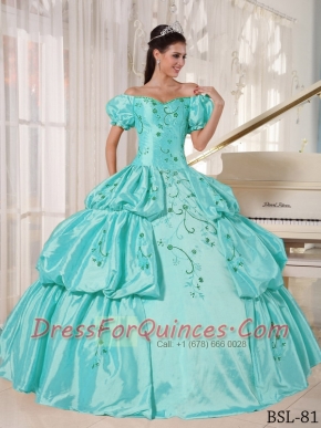 Elegant Ball Gown Off The Shoulder Taffeta Embroidery Quinceanera Dress