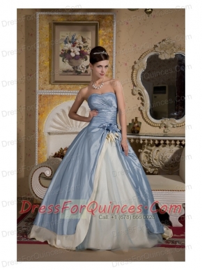 Quinceanera Dress Ball Gown Sweetheart Floor-length Taffeta and Organza Beading