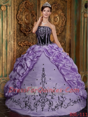 Sweet 16 Dresses In Lavender Ball Gown Strapless Floor-length With Embroidery Taffeta