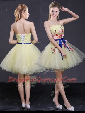 Clearance Mini Length Lace Up Prom Gown Light Yellow for Prom and Party with Appliques and Belt