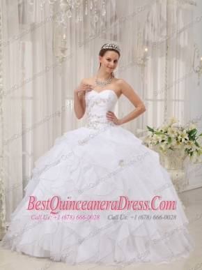 White Ball Gown Sweetheart Floor-length Organza Appliques Quinceanera Dress